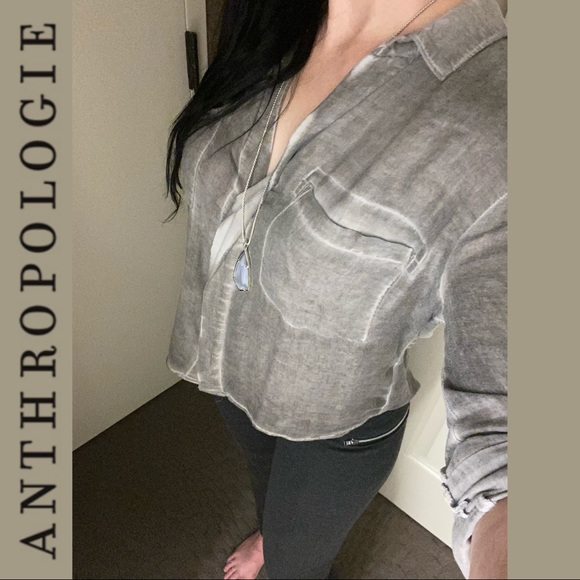 Anthropologie Tops - Anthropologie’s Bella Dahl Split back shirt